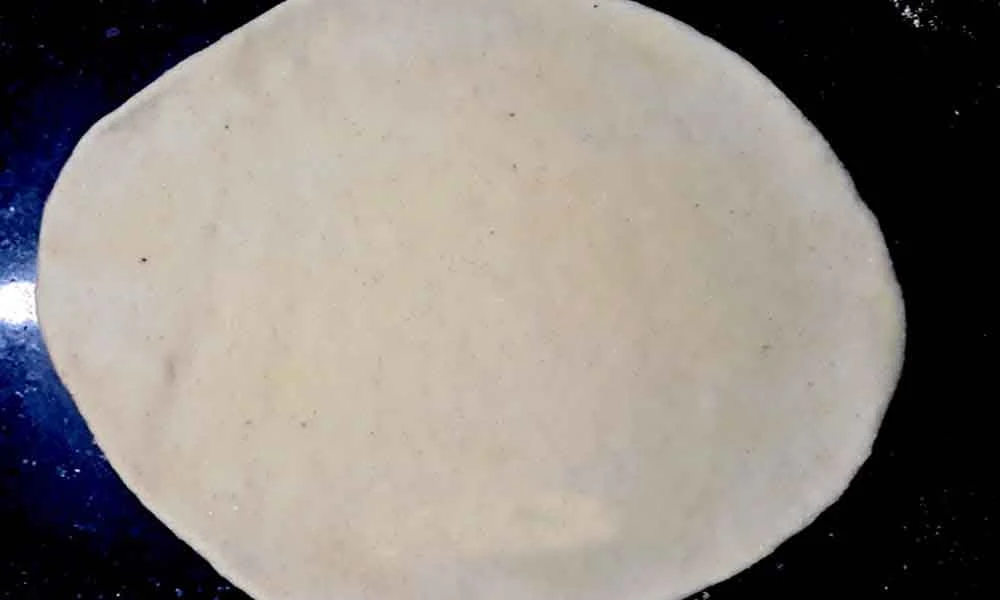 Cheese-Pizza-Roll-Dough-Sheet