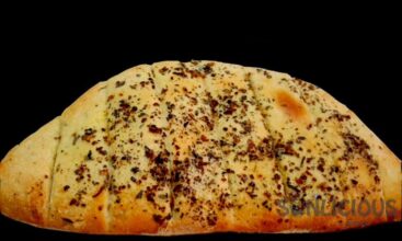 Easy Cheese Garlic Bread in Dominos Style