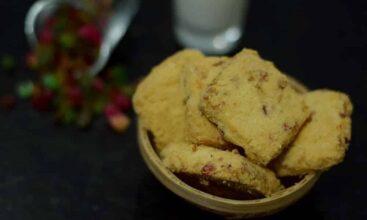 Famous Karachi Fruit Biscuits in less than 60 minutes