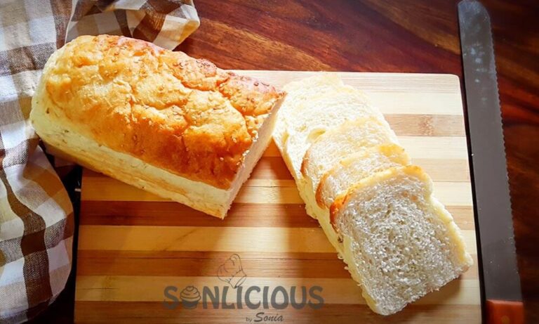 Read more about the article Healthy Whole Wheat Semolina Bread Recipe