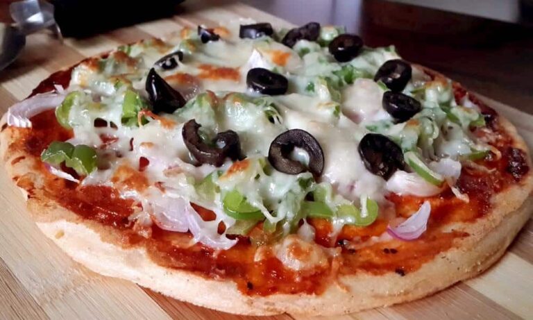 Read more about the article Eggless Gluten Free Pizza Recipe with Lentil Crust