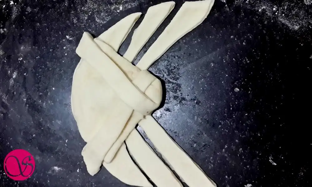 Braiding for Braided Nutella Rolls