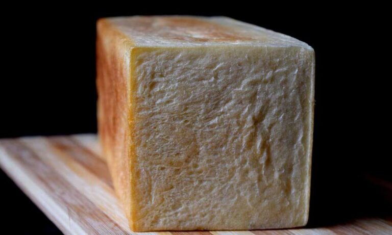 Read more about the article 50 50 Bread Half White Half Wheat