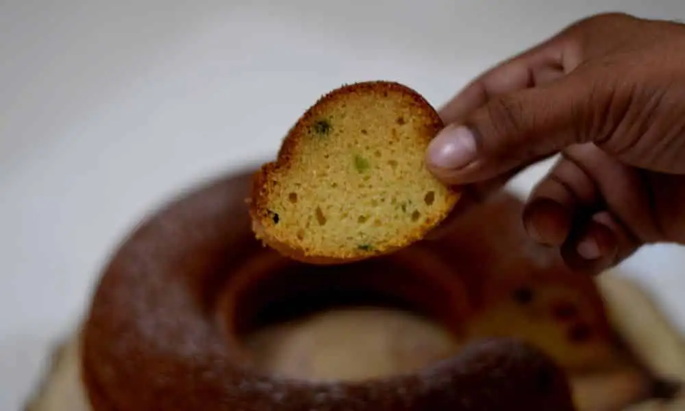 Eggless Semolina Cake Texture
