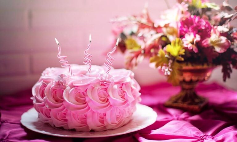 Read more about the article Healthy Cakes – Myth or Reality?