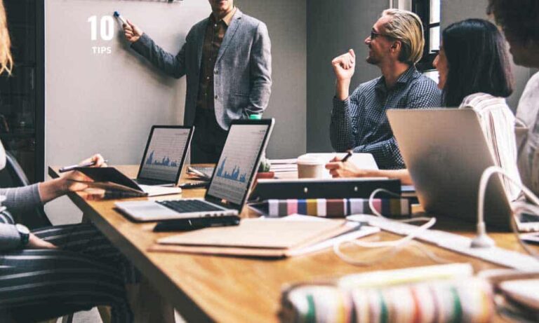 Read more about the article Top 10 Tips on How to start a home baking business in India