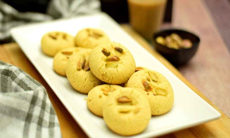 Read more about the article Easy Eggless Nankhatai Recipe | Indian Shortbread Nankhatai