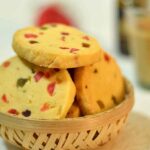 eggless karachi biscuits