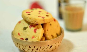 Exotic Eggless Karachi Biscuits | Hyderabadi Karachi Biscuits
