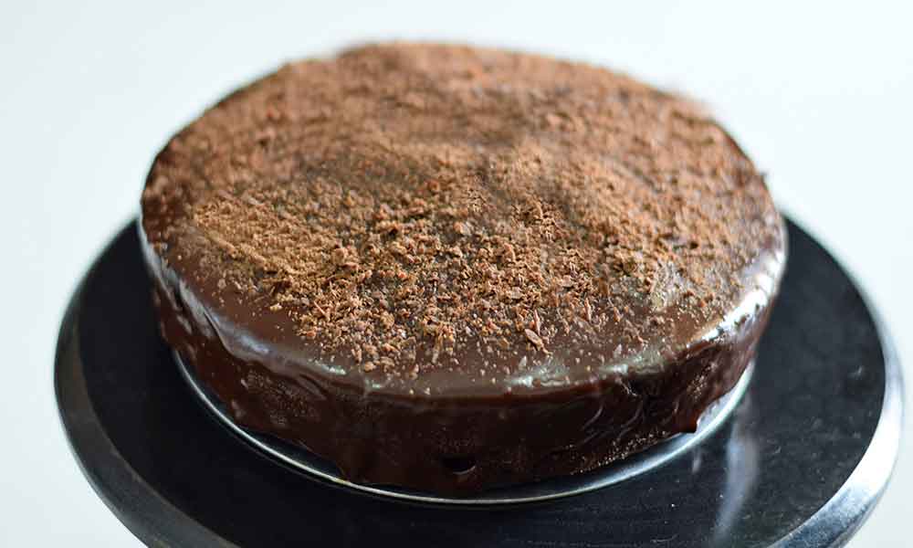 simple chocolate cake