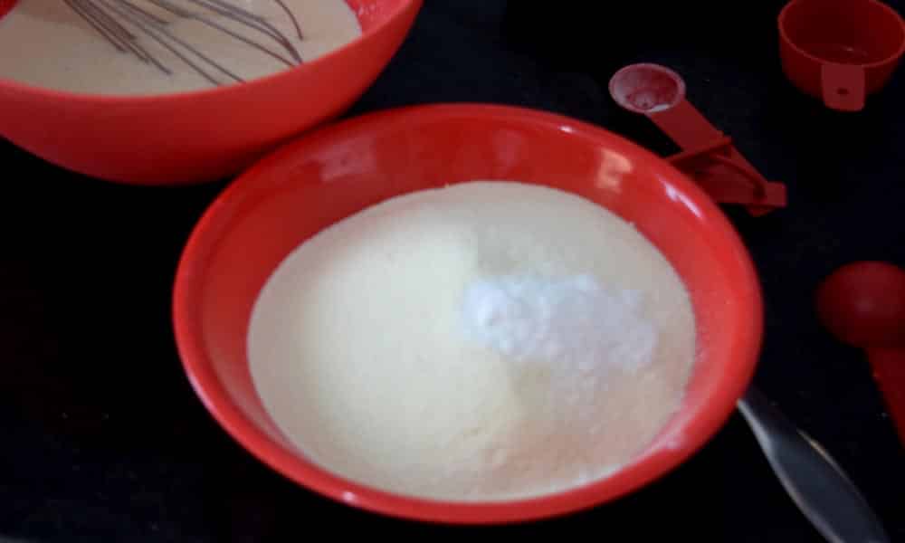 eggless semolina cake dry ingredients