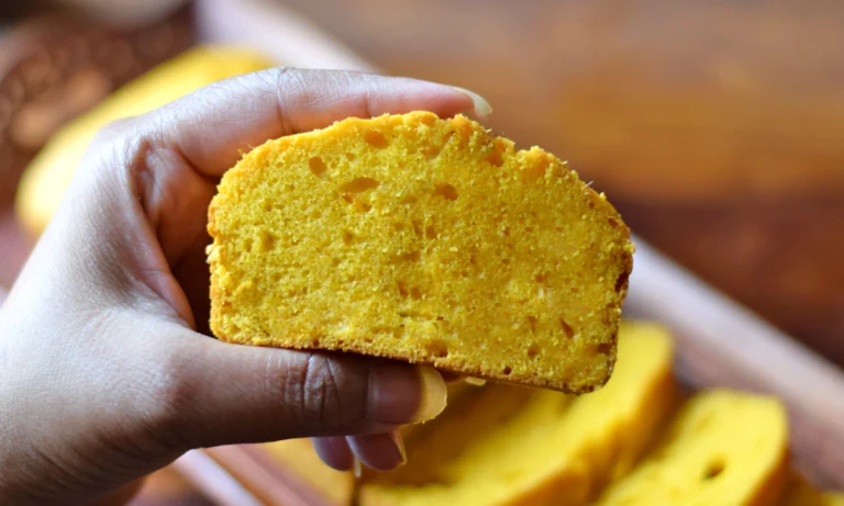 Read more about the article Eggless Mango Cake Recipe – Soft and Delicious