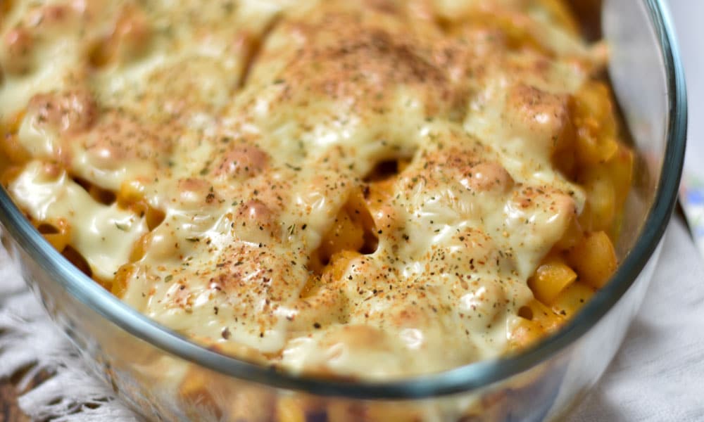 Baked Mac and Cheese with Corn texture